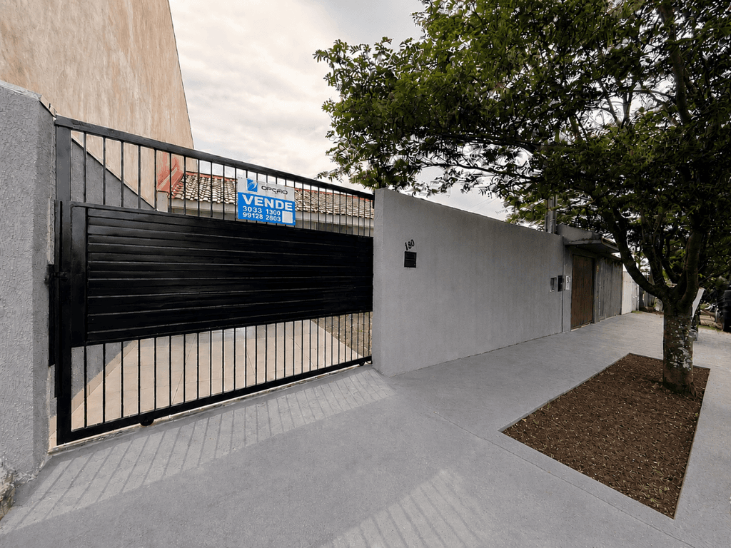 Casa à venda em Maringá, Jardim Guairacá, com 3 quartos, com 76.59 m²