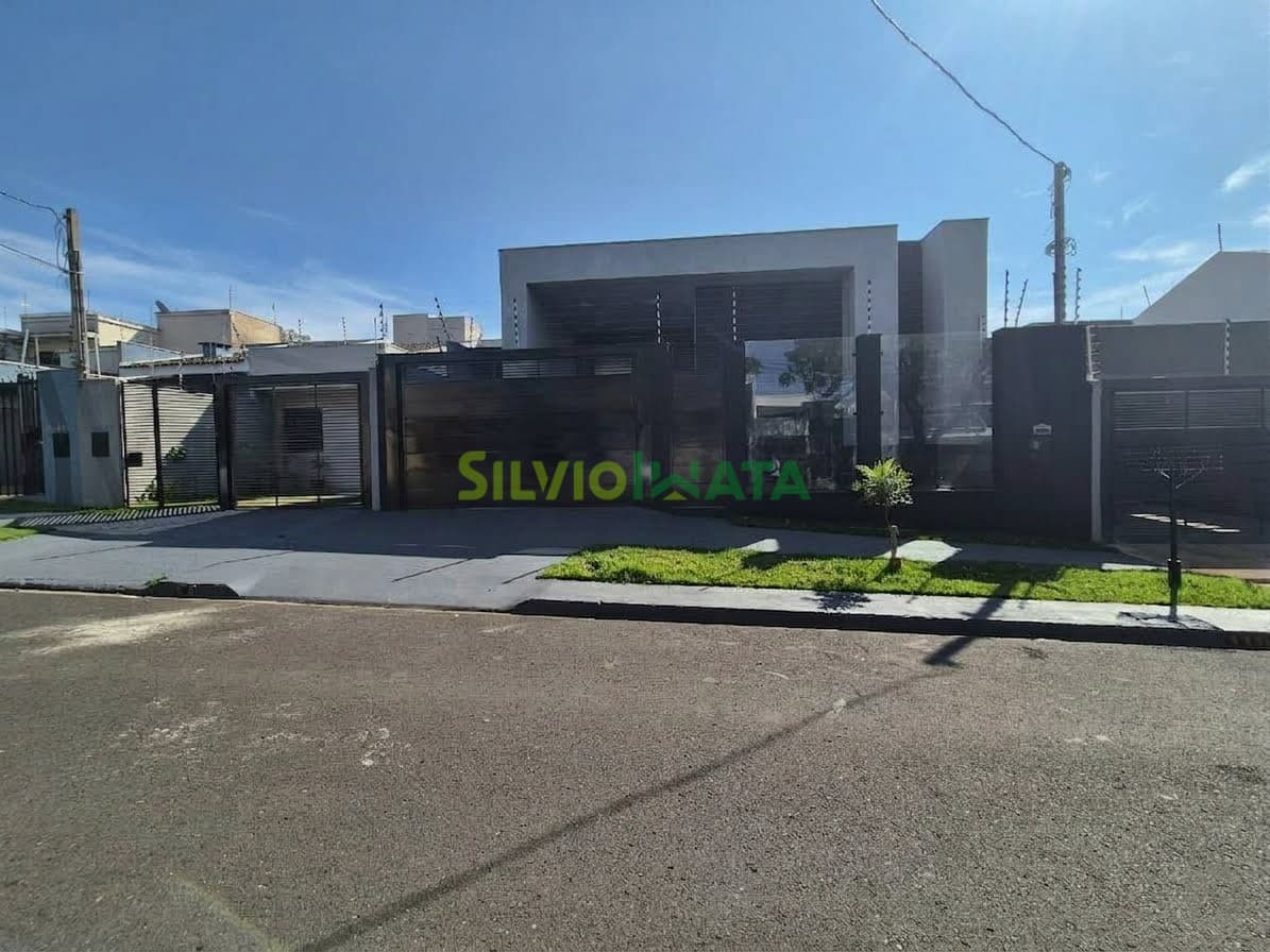 Casa térrea a venda no Jd. Itália em Maringá